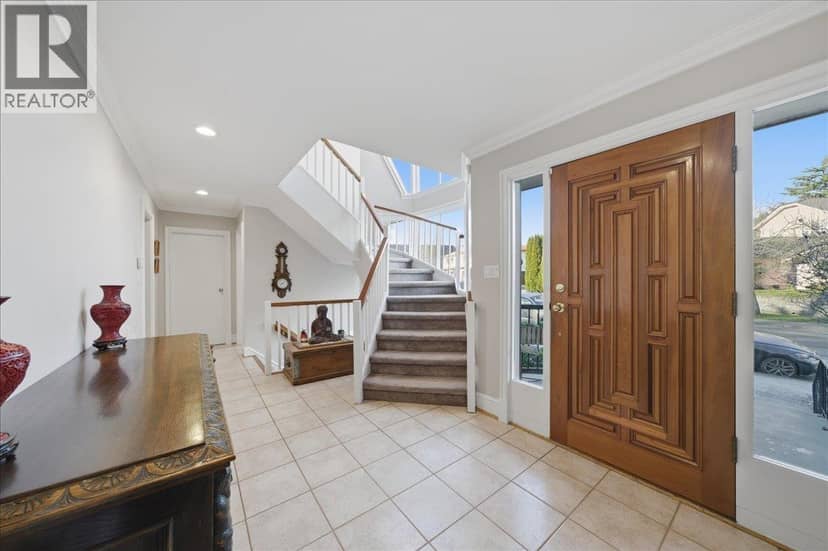 488 GLENBROOK STREET, New Westminster, photo 3