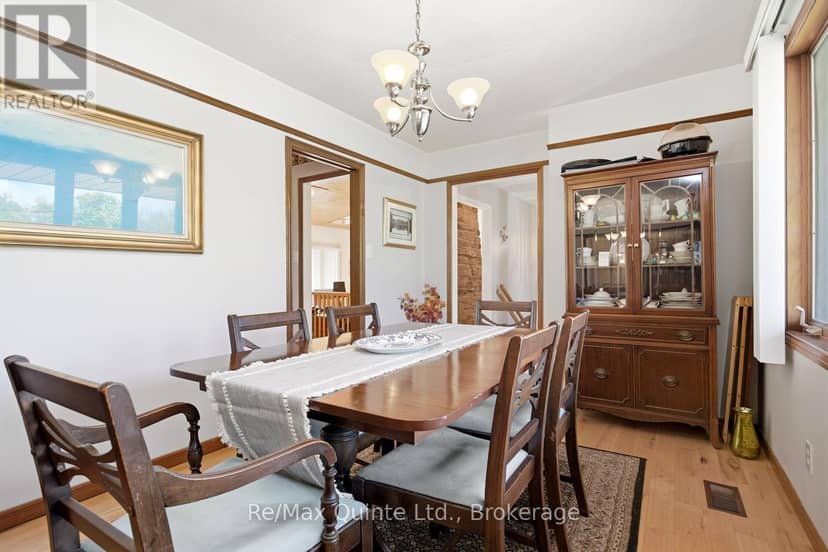 21858 Loyalist Parkway — photo 12 of 40
