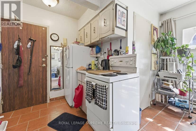 20 Maynard Avenue — photo 16 of 40
