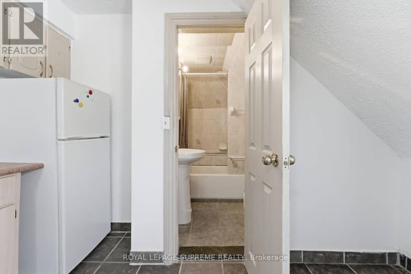 20 Maynard Avenue — photo 10 of 40