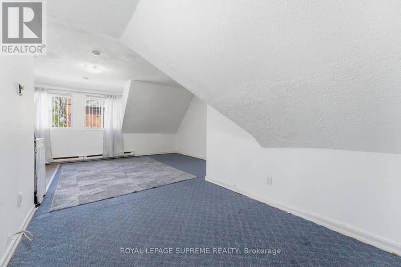 20 Maynard Avenue — photo 11 of 40