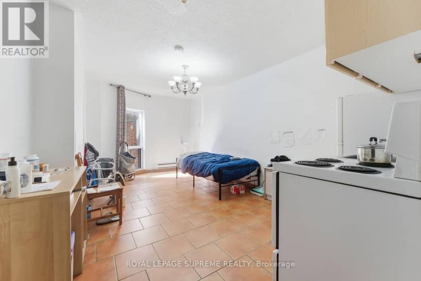 20 Maynard Avenue — photo 13 of 40