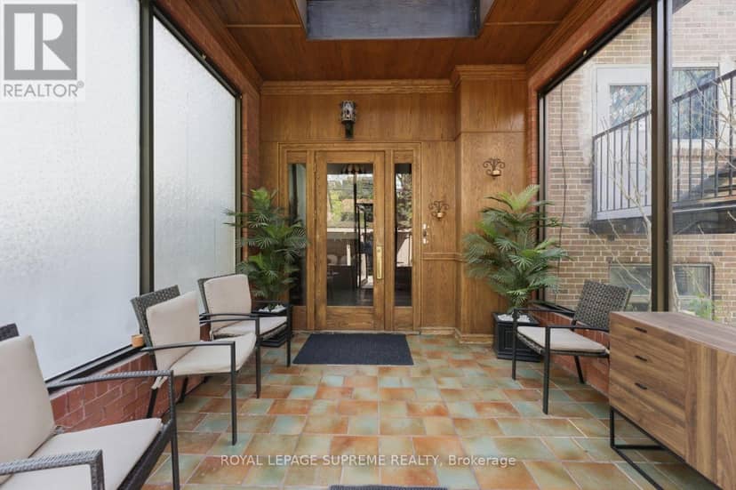 20 Maynard Avenue — photo 24 of 40