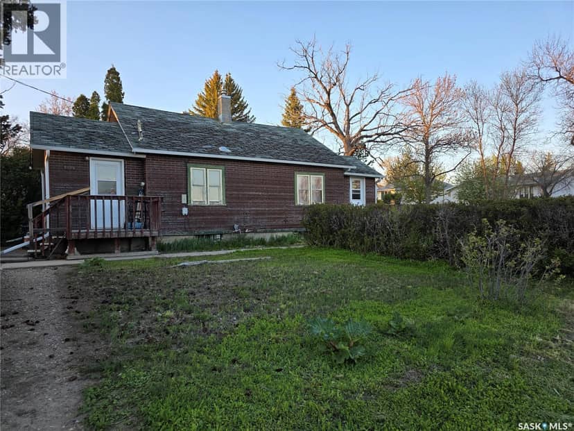 604 3rd AVENUE NW, Swift Current, photo 3