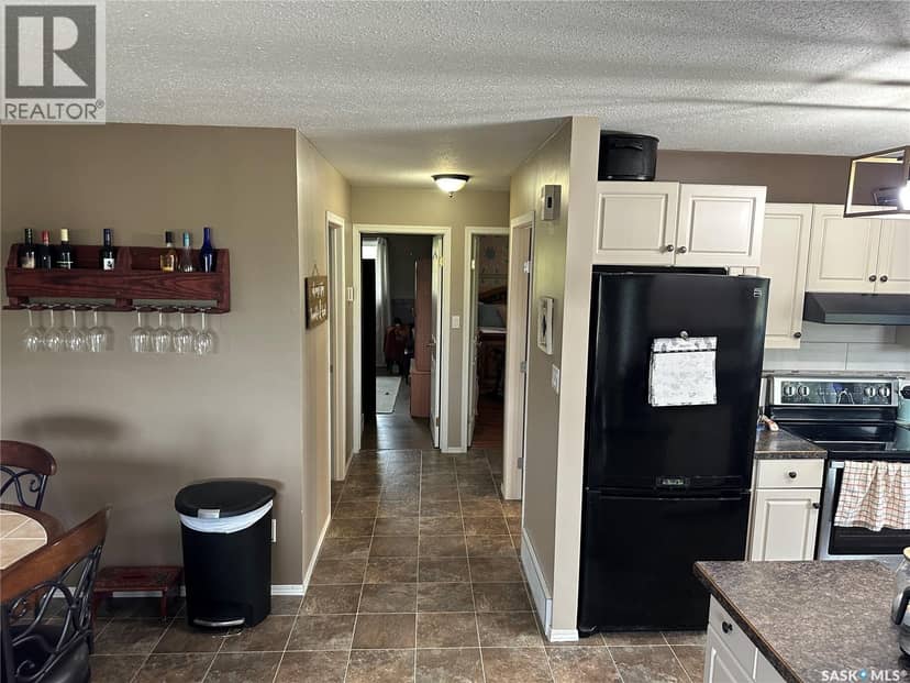 228 6th AVENUE N — photo 27 of 40