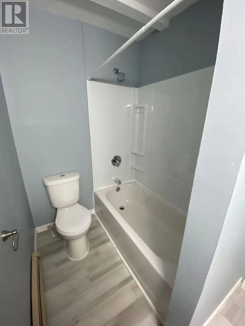 581-583 Queen Street — photo 16 of 20