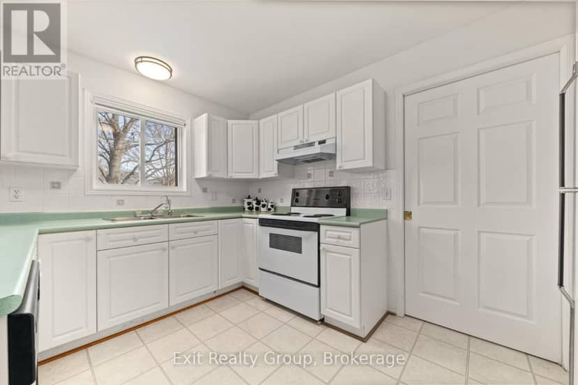 7 Cretney Drive — photo 20 of 40