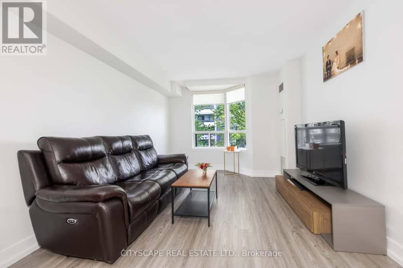 609 - 5940 Yonge Street — photo 14 of 20