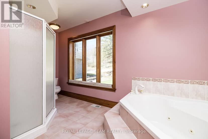 605 Big Rideau North Shore Road — photo 23 of 40