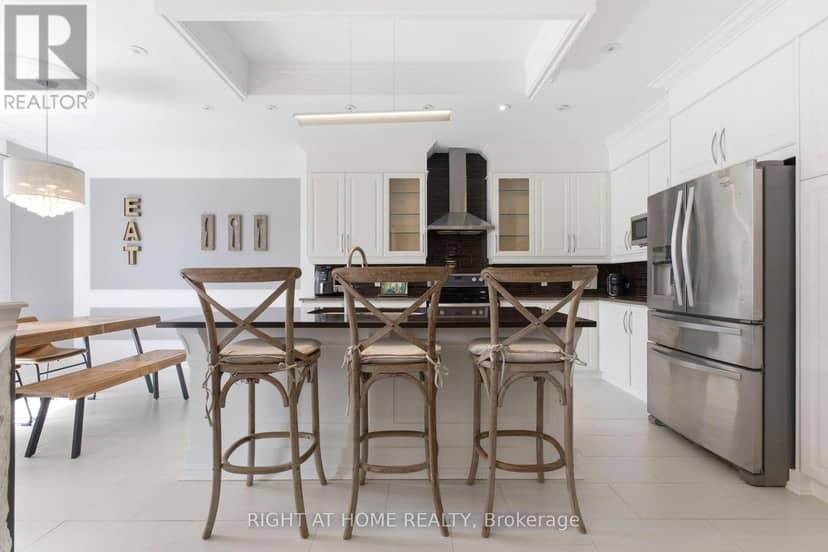10 Learmont Avenue — photo 13 of 34