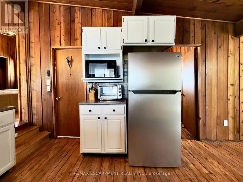 2787 Watts Road, Dysart et al, photo 8