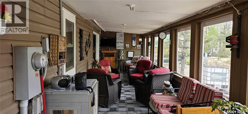2050 McCrea ROAD, Marean Lake, photo 3