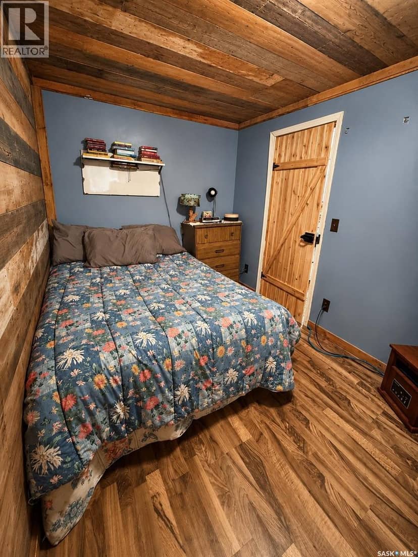 Cabin #50 Clearwater Lake — photo 9 of 18