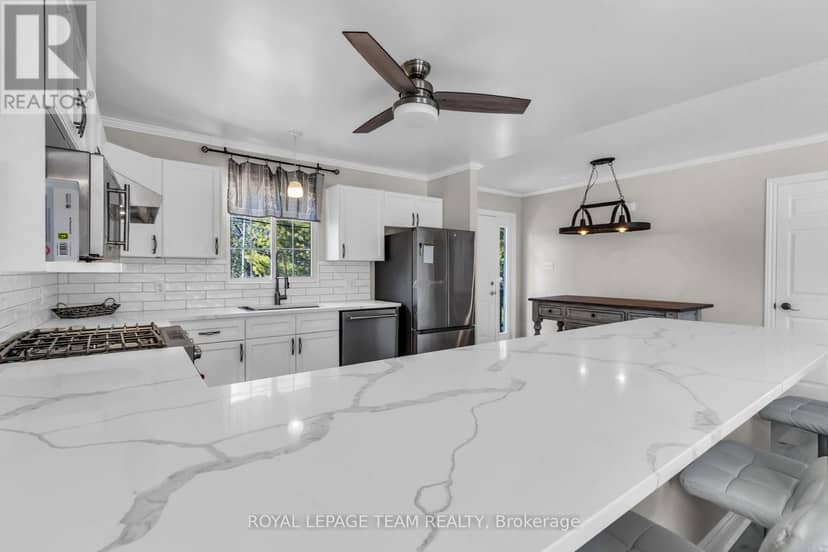 7706 Alfred Street — photo 16 of 40