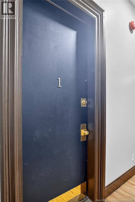 136 Charlotte Street — photo 14 of 40