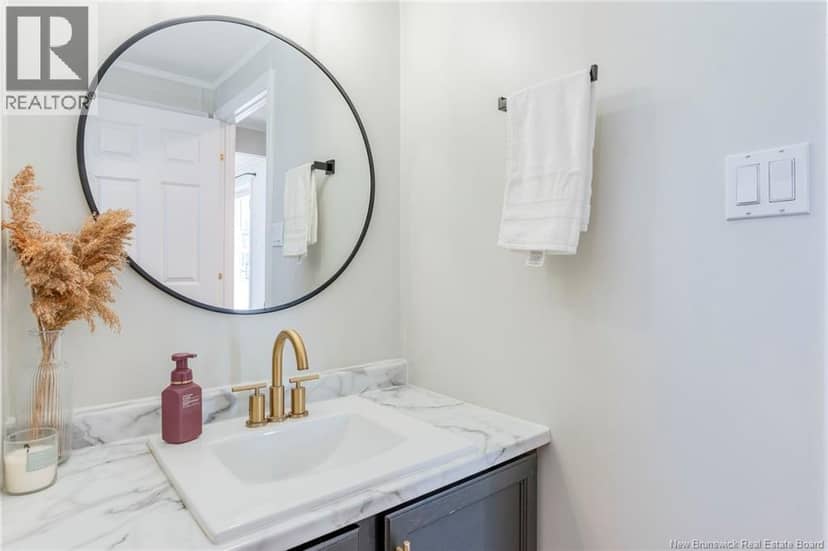 8 Frank Street — photo 20 of 40
