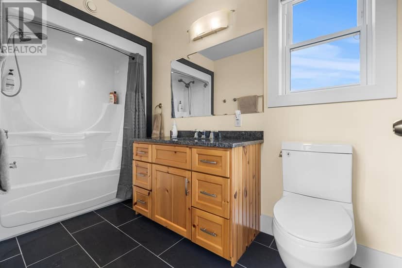 86 SEASIDE Drive — photo 35 of 40