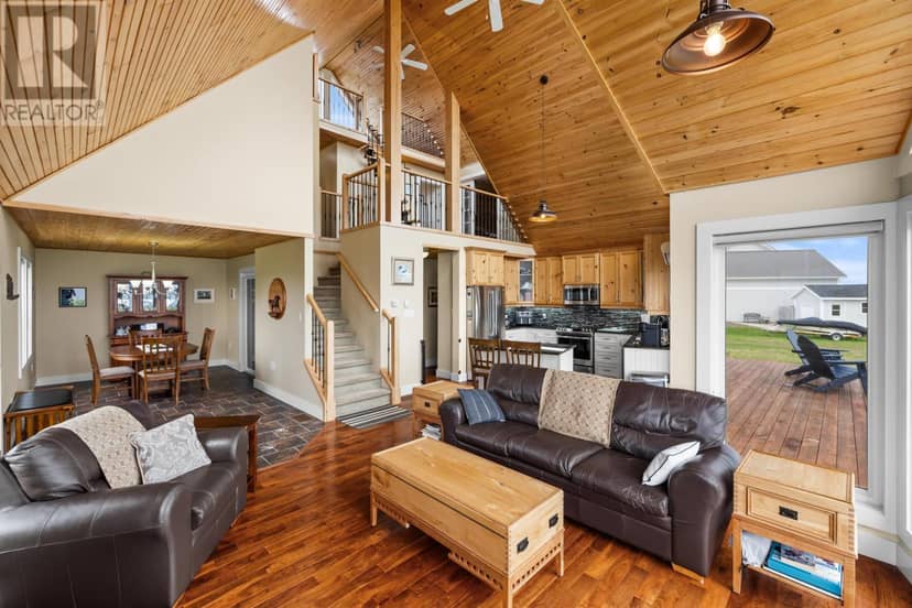86 SEASIDE Drive — photo 8 of 40