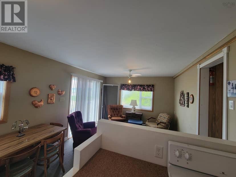 8356 East Bay Highway, Big Pond, photo 5