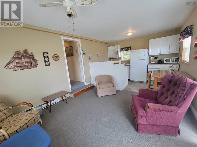 8356 East Bay Highway, Big Pond, photo 7