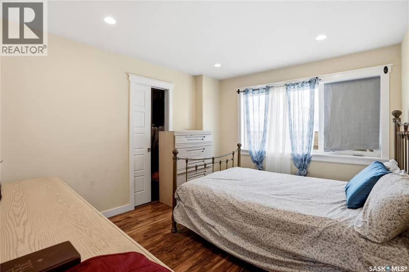 4 3960 7th AVENUE E — photo 26 of 35
