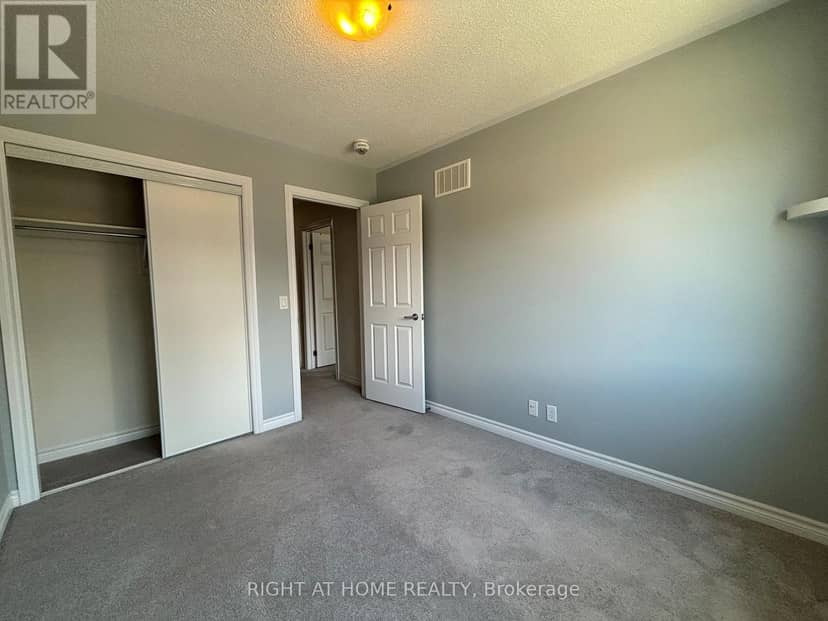 24 Nearco Crescent — photo 20 of 34