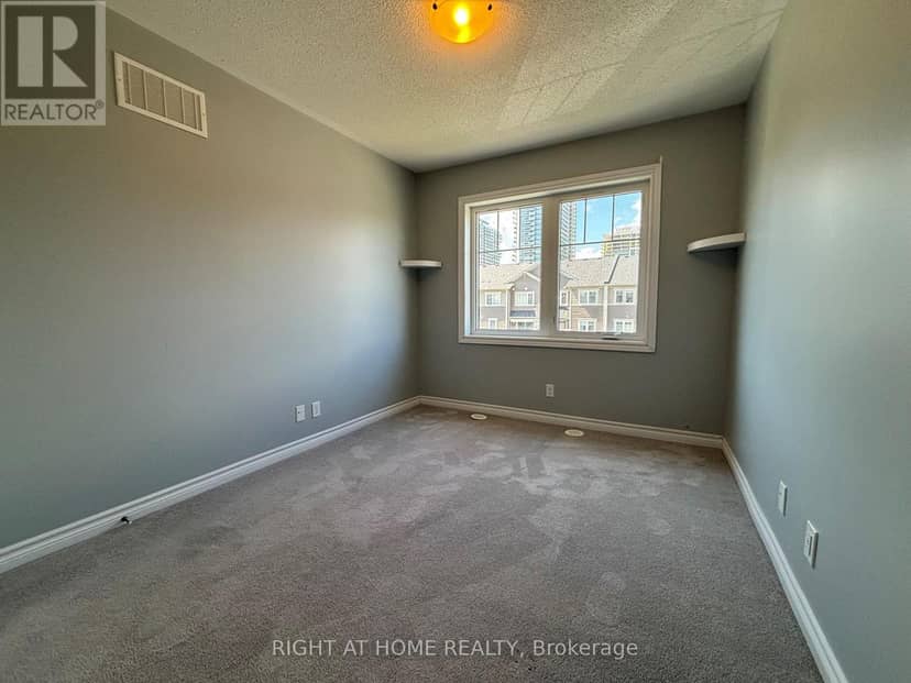 24 Nearco Crescent — photo 21 of 34