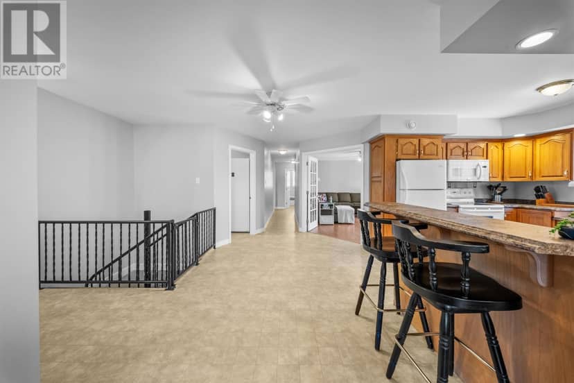 284 Old Martin Road — photo 13 of 40