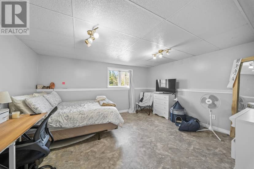 284 Old Martin Road — photo 40 of 40