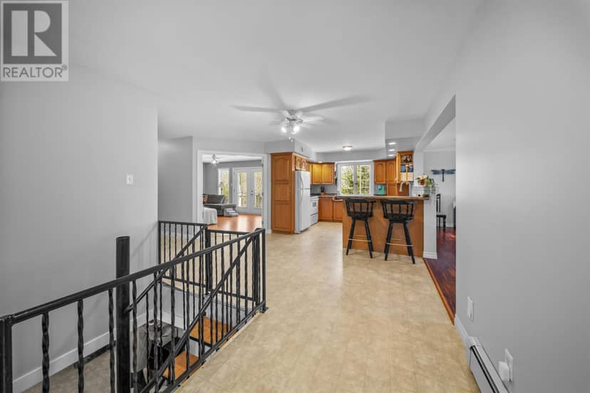284 Old Martin Road — photo 9 of 40