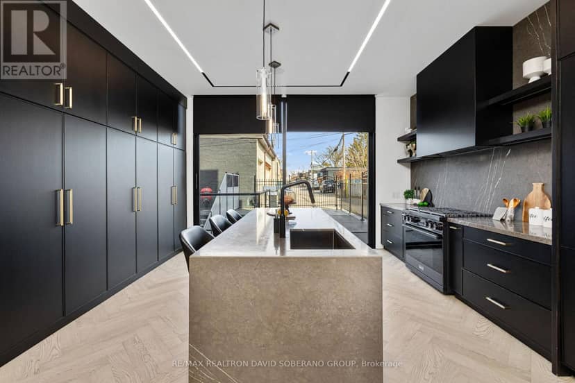 102 Ulster Street — photo 12 of 40