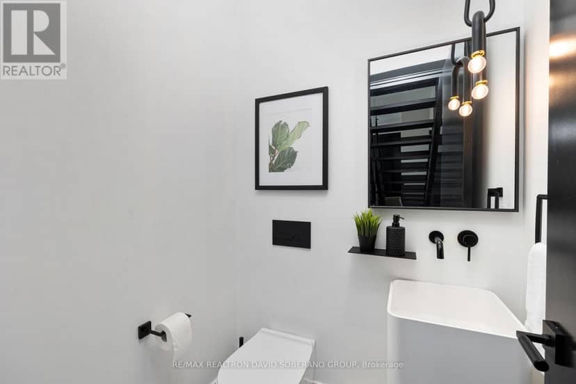 102 Ulster Street — photo 17 of 40