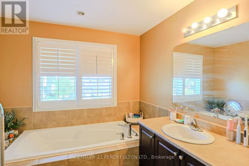116 Dahlia Street — photo 21 of 38