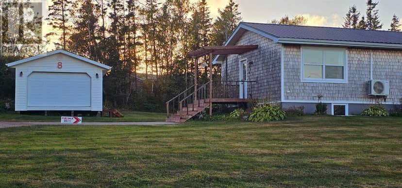 8 Clarence Lane — photo 23 of 24