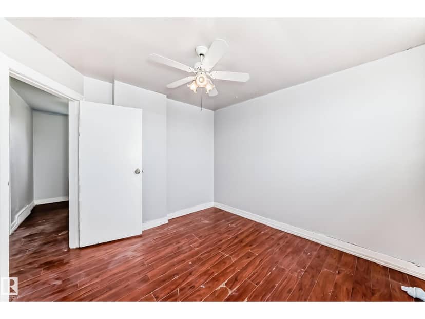 5013-5015 49 AV — photo 12 of 31