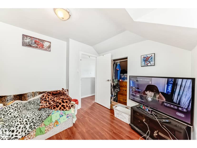 5013-5015 49 AV — photo 28 of 31