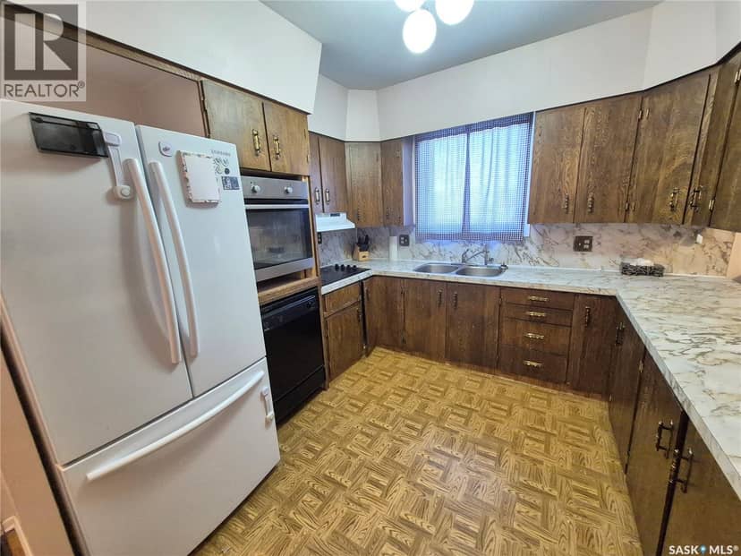 10 Yandeau CRESCENT, Radville, photo 5