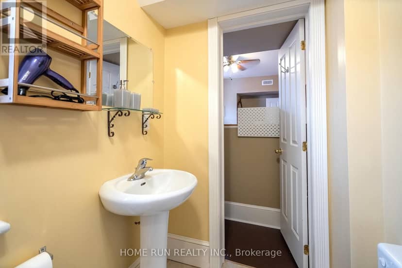 431 Gilmour Street — photo 22 of 40