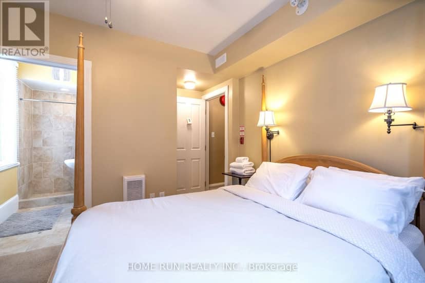 431 Gilmour Street — photo 31 of 40