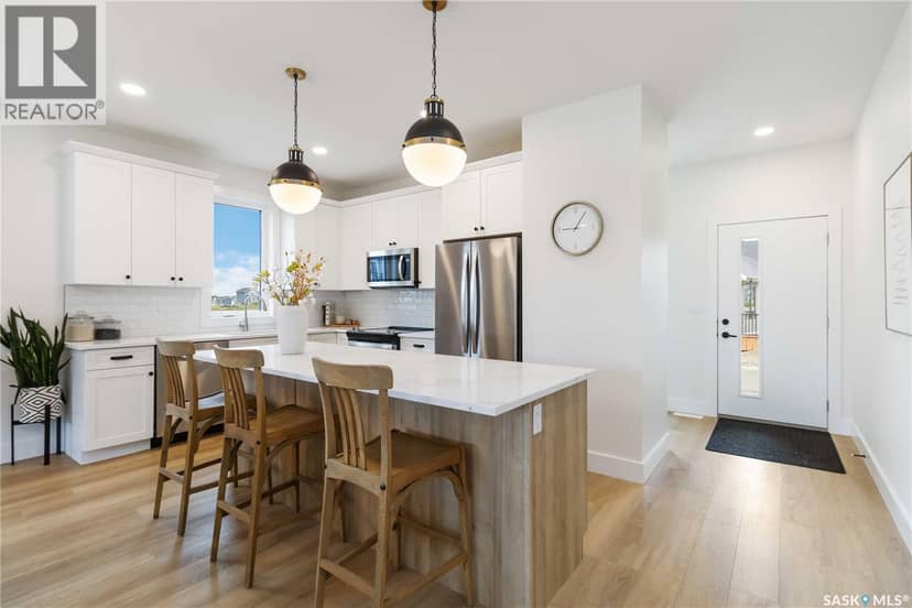 29 105 Hathway CRESCENT — photo 7 of 37
