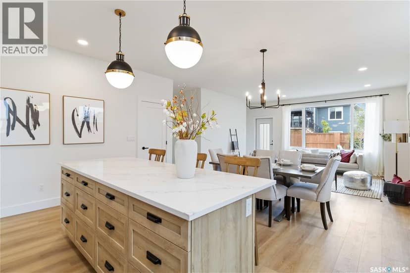 29 105 Hathway CRESCENT — photo 9 of 37
