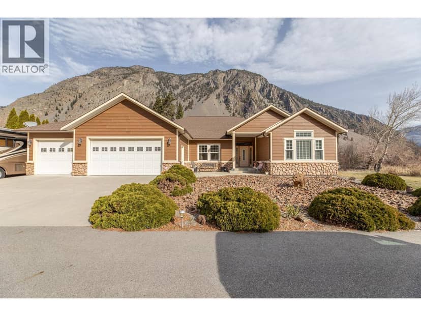 3210 / 3208 Cory Road, Keremeos