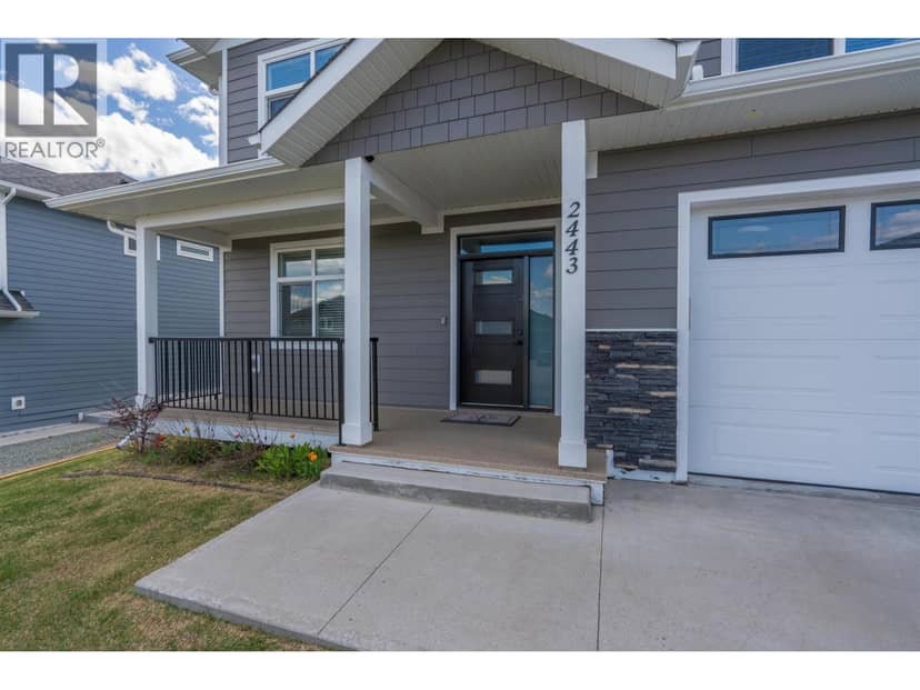 2443 ROWE STREET, Prince George, photo 2