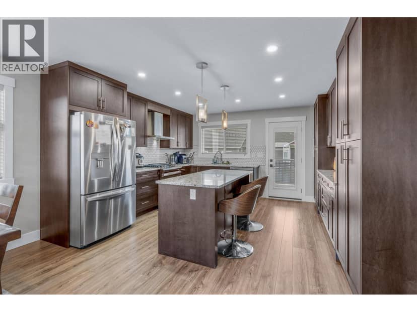 2443 ROWE STREET, Prince George, photo 8