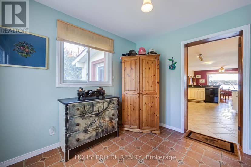 2683 Lakeshore Road E, Oro-Medonte, photo 6