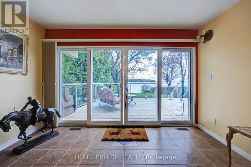 2683 Lakeshore Road E — photo 20 of 40