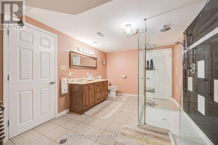 2683 Lakeshore Road E — photo 38 of 40