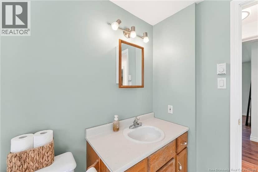 40 Limekiln Road — photo 20 of 39