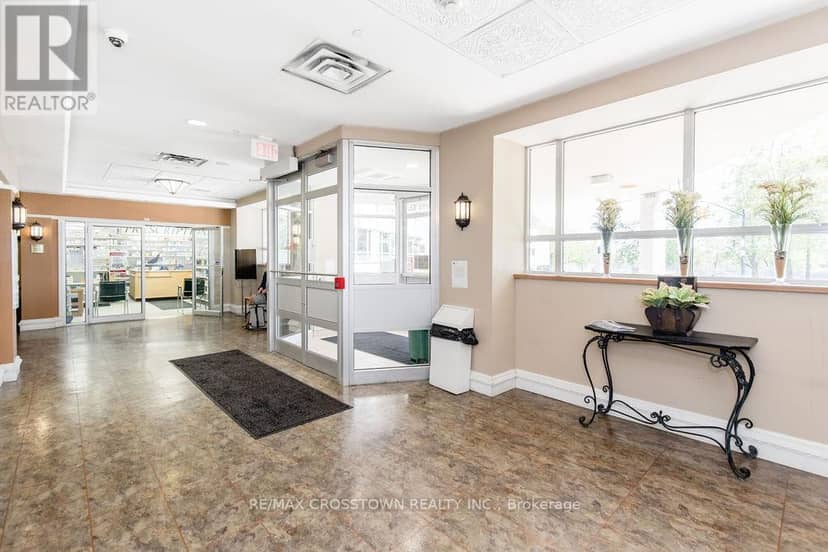 44 - 74 Ross Street — photo 39 of 40