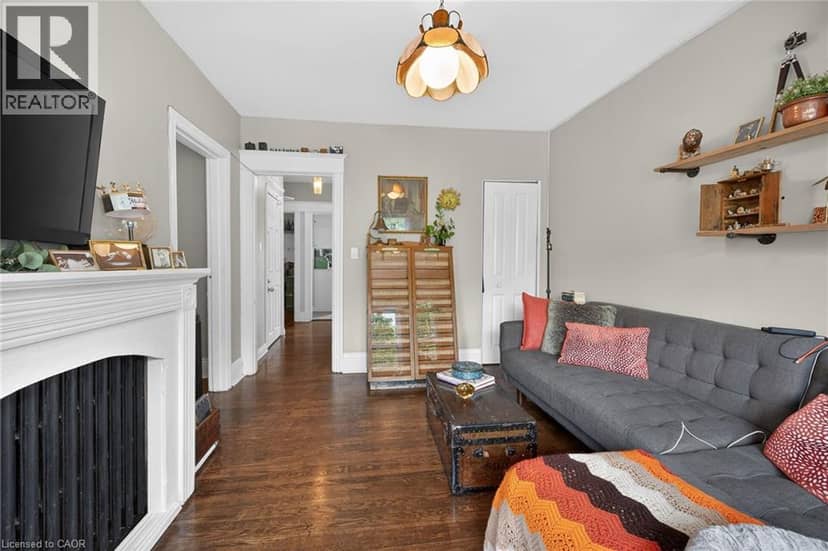 227 SHERMAN Avenue S — photo 23 of 40